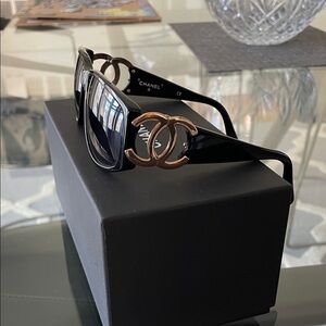CHANEL Black Sunglasses with Gold Double C Emblem